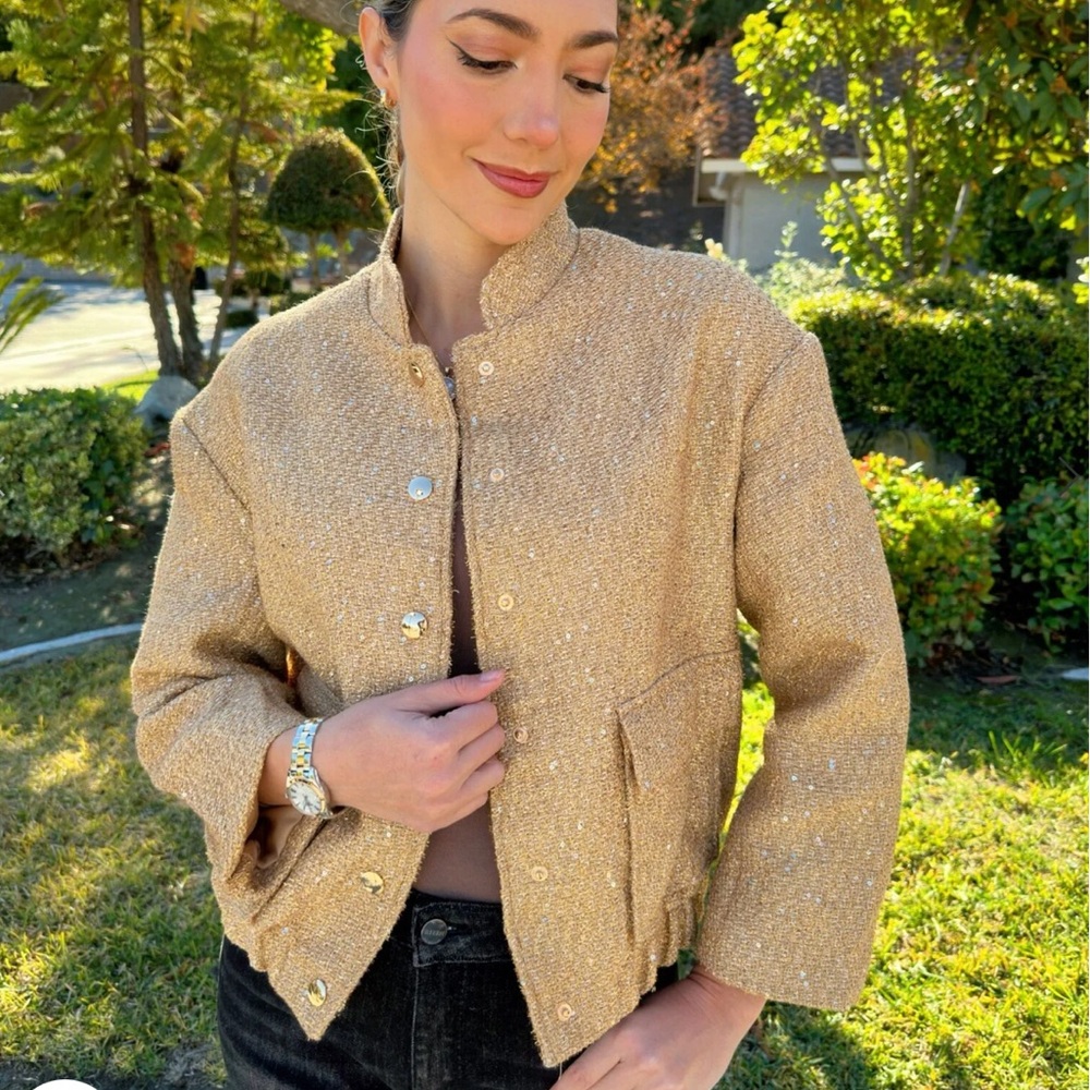 Elegant Tan Women's Jacket